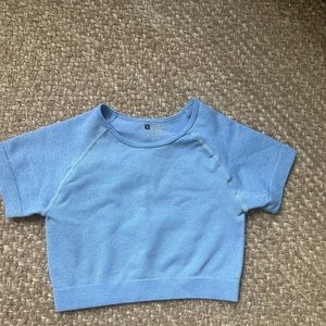 Cropped light blue Amazon workout top size small barley worn.